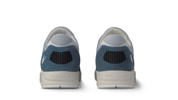 Aria 95 Blue Mirage / Skipper Blue