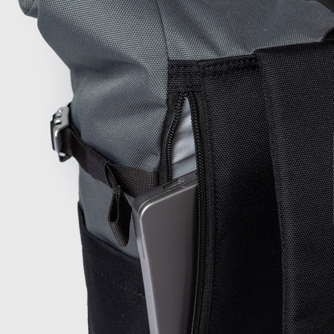 Icon Rolltop Backpack Multi Dark M