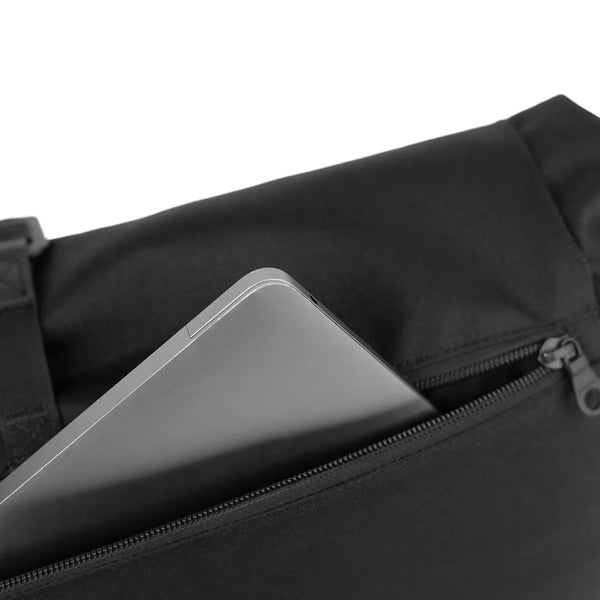 Icon Messenger Bag Black