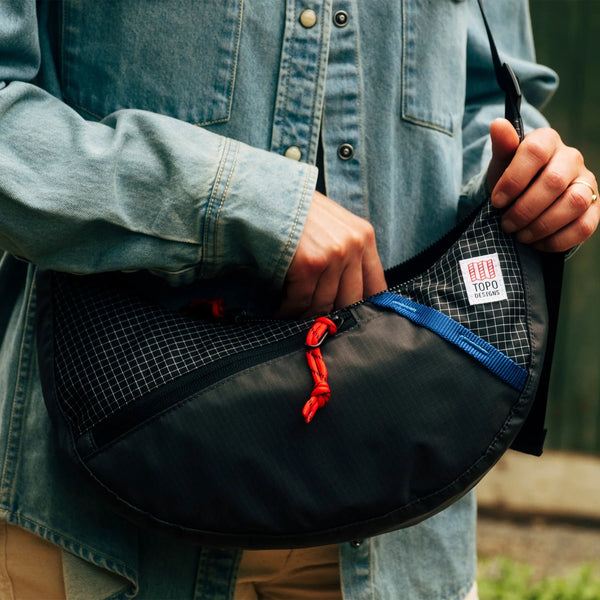 Moonlight Crossbody Bag Black / Grid